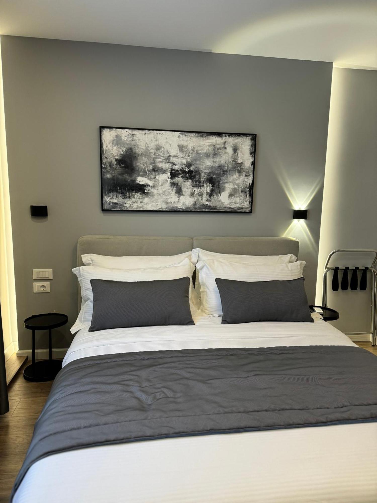 L'Hotel Тирана Экстерьер фото